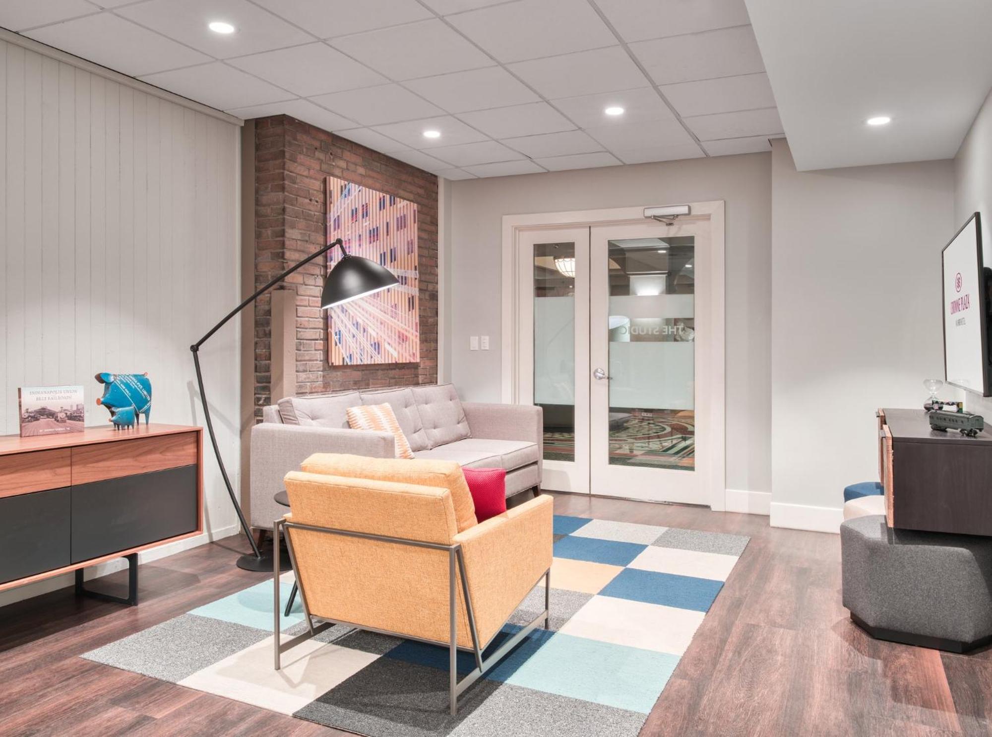 Crowne Plaza Indianapolis-Dwtn-Union Stn By Ihg Hotell Exteriör bild
